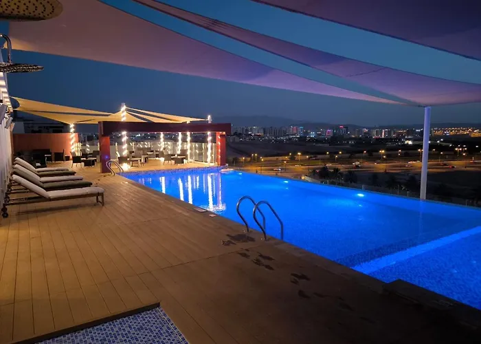 Carnelian Muscat - Airport Hotel