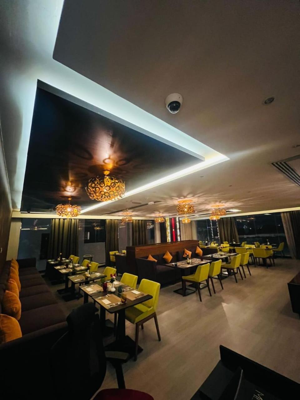 Carnelian - Airport Muscat