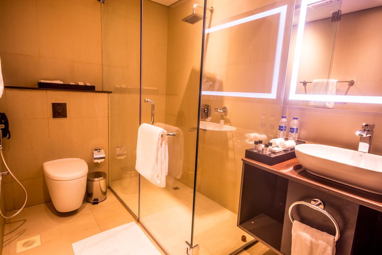 Carnelian - Airport Hotel Muscat