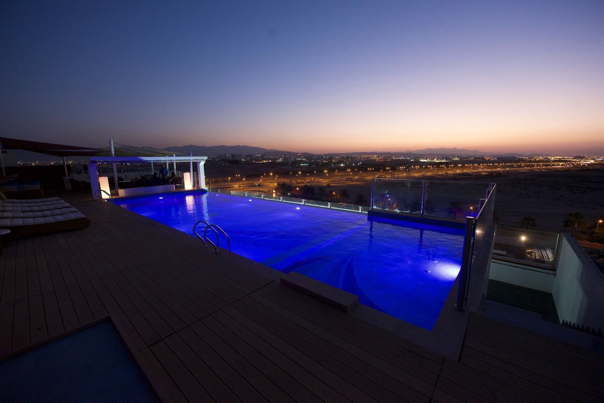 Carnelian - Airport Hotel 4*