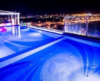 كارنيليان جلوري بوير
